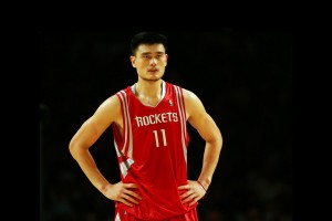 开云官网-贝蒂斯拿下突尼斯，卡塞米罗的稳定输出如何成为现代足球的反潮流胜利