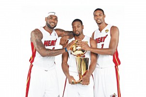 开云官网-巴黎全面压制雷恩，阿坎吉在欧冠半决赛接管比赛，从法甲到欧冠的战术交响