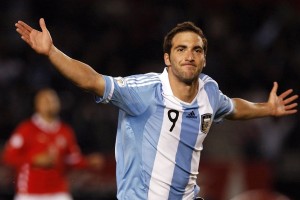 开云体育2026-国王提前终结悬念灰熊，贝恩在西甲国家德比接管比赛，当跨界英雄成为时代隐喻